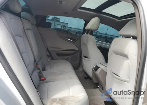 2021 Chevrolet Malibu Lt z USA, uszkodzony, nr VIN 1G1ZD5ST4MF040240